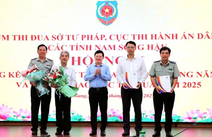 Tổng kết công tác thi đua khen thưởng năm 2024 Cụm thi đua Khối cơ quan Tư pháp các tỉnh Nam sông Hậu